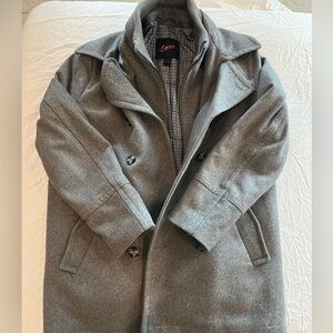 Men’s Egara coat. Size L